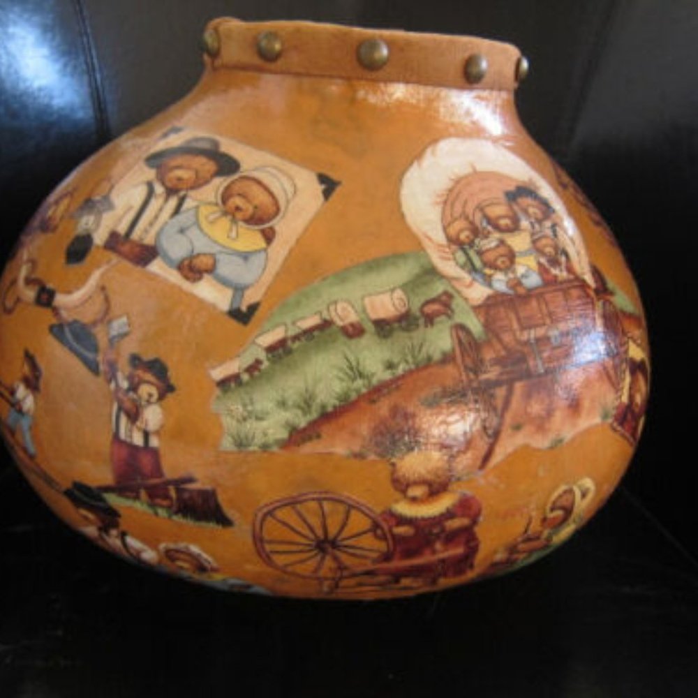 Rehwald Signed large decorative children gourd with teddy bears in western gear.
